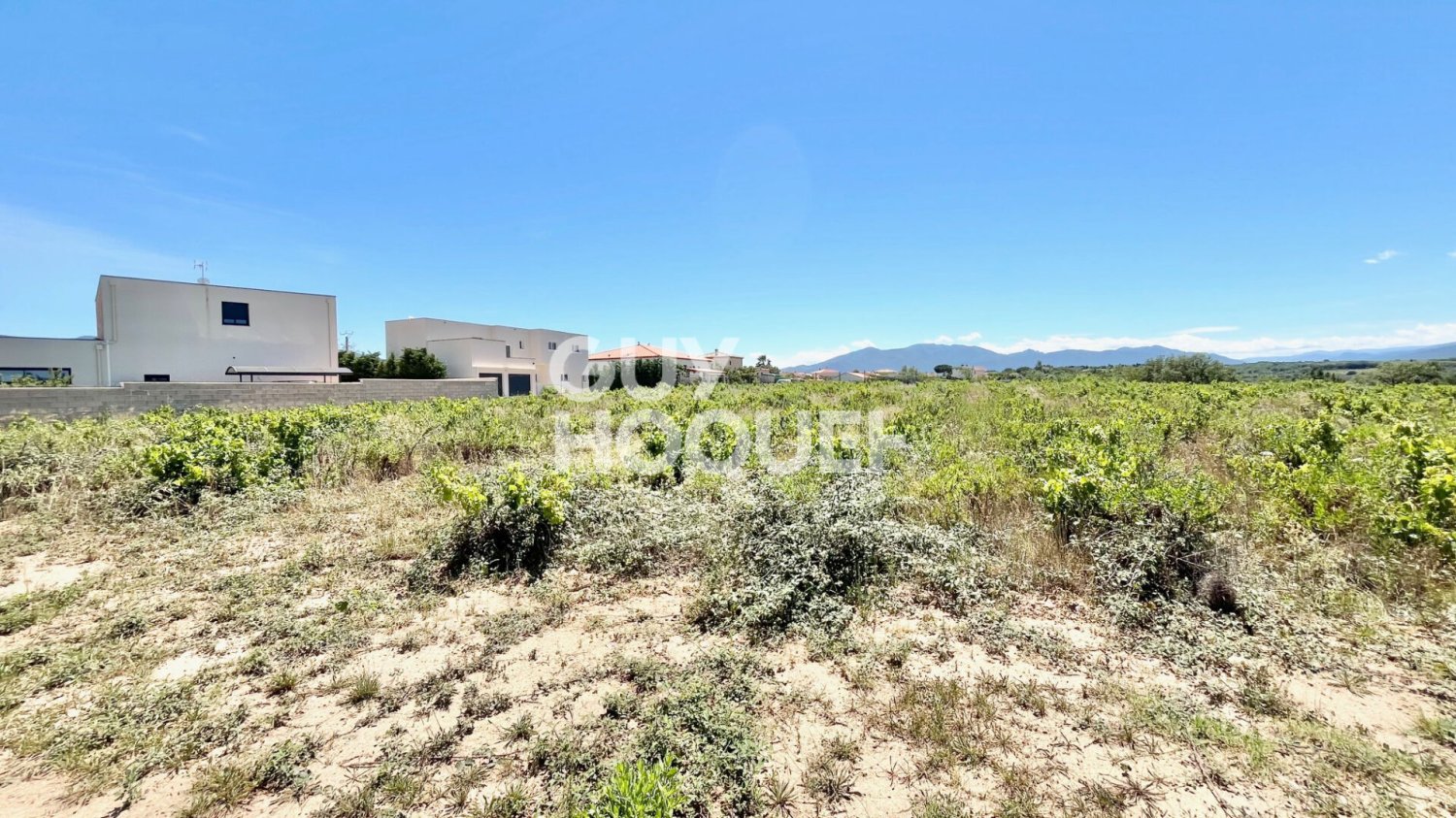 25250m² Commercial property in Tresserre, France No. 97720