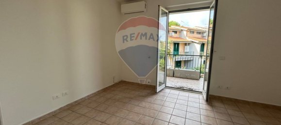 Casa de 3 habitaciónes en Sabaudia, Italy No. 167379 11