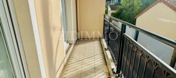 2 bedrooms Apartment in Chennevieres-sur-Marne, France No. 178464 2
