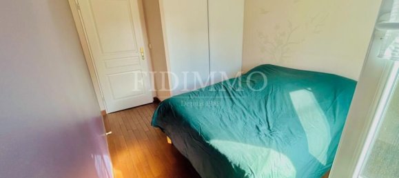 2 bedrooms Apartment in Chennevieres-sur-Marne, France No. 178464 3