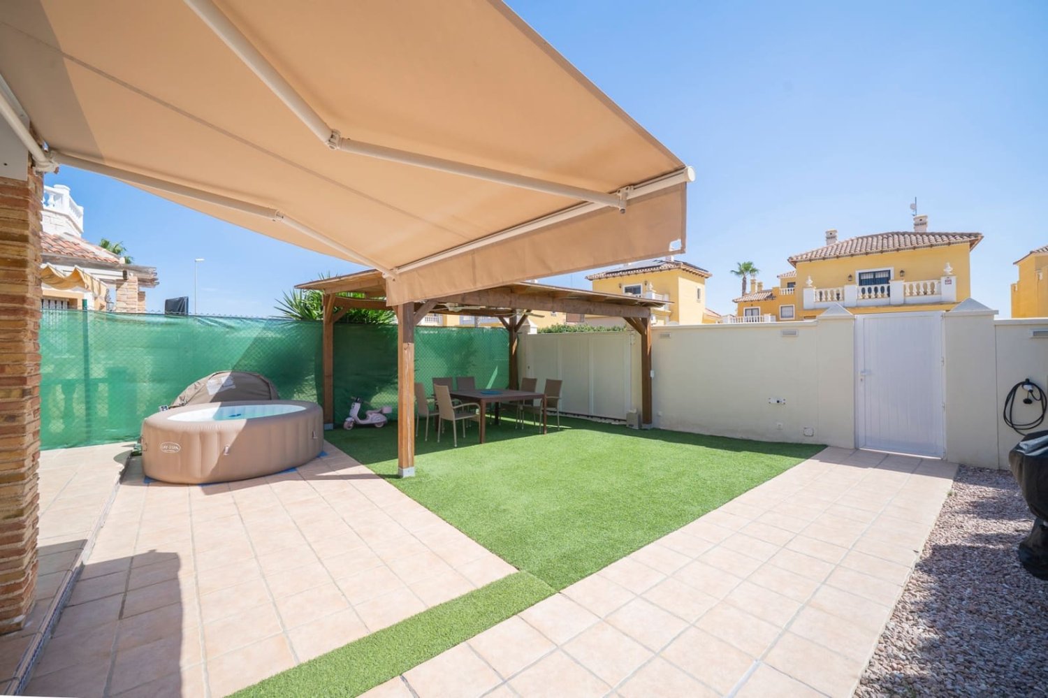 3 bedrooms House in Guardamar del Segura, Spain No. 272387