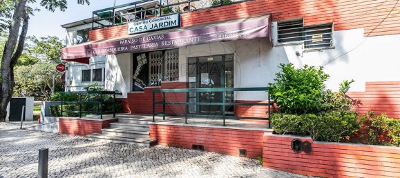 205m² Commercial property in Oeiras, Portugal No. 58653 9
