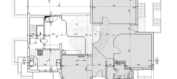 205m² Commercial property in Oeiras, Portugal No. 58653 2