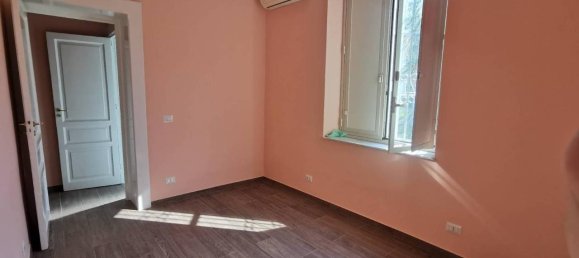 3-Zimmer Wohnung in Messina, Italy, Nr. 156735 10