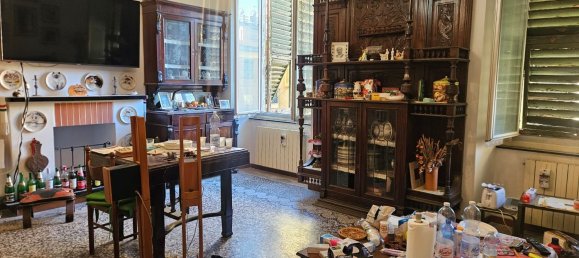 9 rooms Apartment in Genoa, Italy No. 289417 11