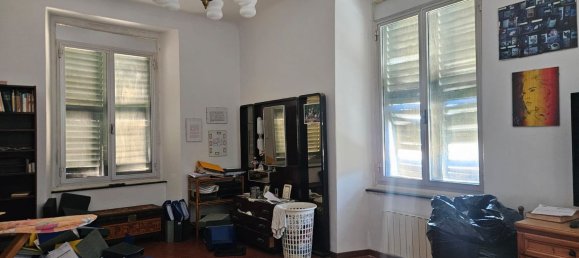 9 rooms Apartment in Genoa, Italy No. 289417 5