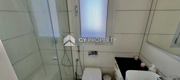 4 bedrooms House in Pervolia, Cyprus No. 13493 4