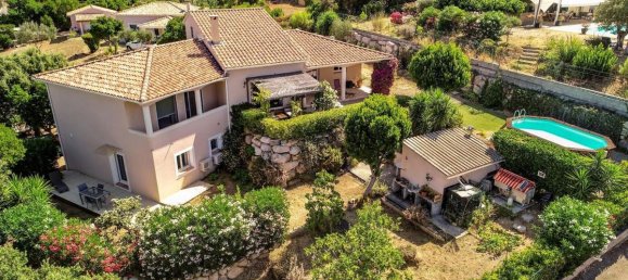 3 bedrooms Villa in Peri, France No. 213984 11