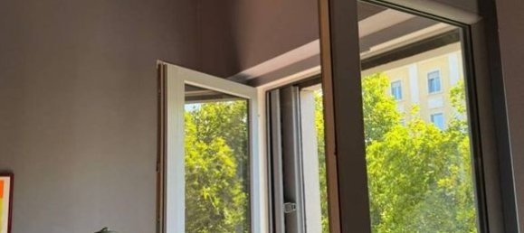 2 bedrooms Apartment in Milan, Italy No. 276810 10