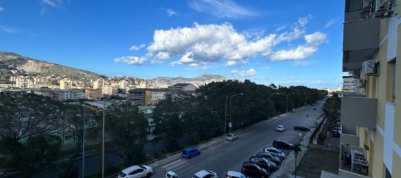 3 rooms Apartment in Palermo, Italy No. 52280 18