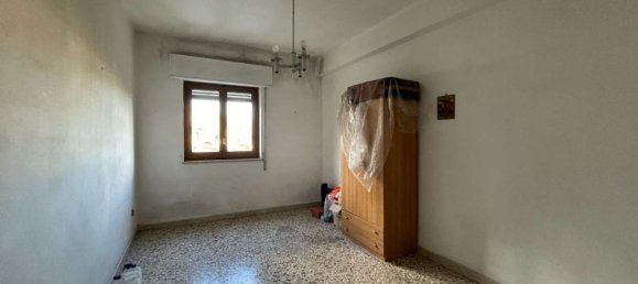 3 rooms Apartment in Palermo, Italy No. 52280 14