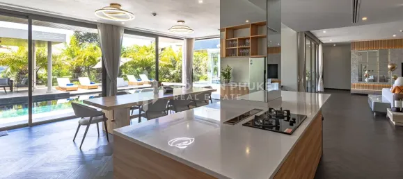 5 bedrooms House for sale in Phuket, Southern Thailand, Thailand № 60827 11
