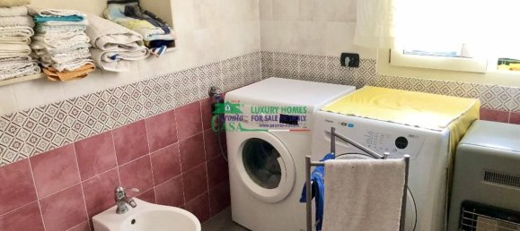 3 bedrooms House in Santa Croce Camerina, Italy No. 346025 4