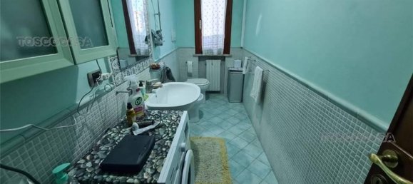 7 rooms Apartment in Fucecchio, Italy No. 232262 5