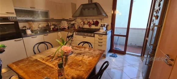 7 rooms Apartment in Fucecchio, Italy No. 232262 3