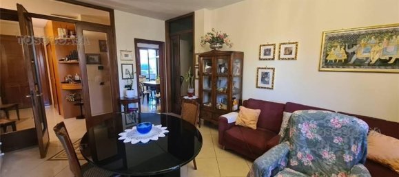 7 rooms Apartment in Fucecchio, Italy No. 232262 4