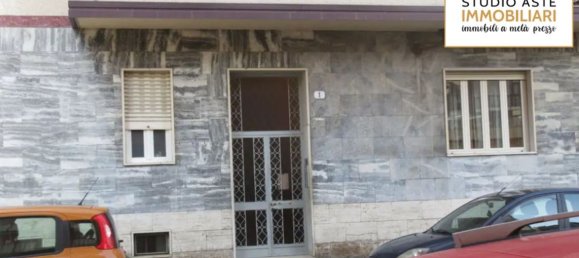 2 rooms Apartment in Turin, Italy No. 305502 6