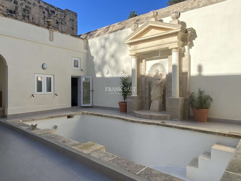 Adosado de 3 dormitorios en Naxxar, Malta No. 1657