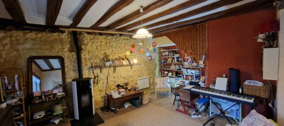 2 Schlafzimmer Haus in Cinq-Mars-la-Pile, France, Nr. 74861 2
