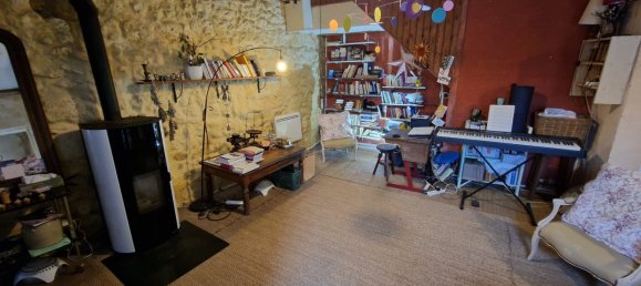 2 Schlafzimmer Haus in Cinq-Mars-la-Pile, France, Nr. 74861 6