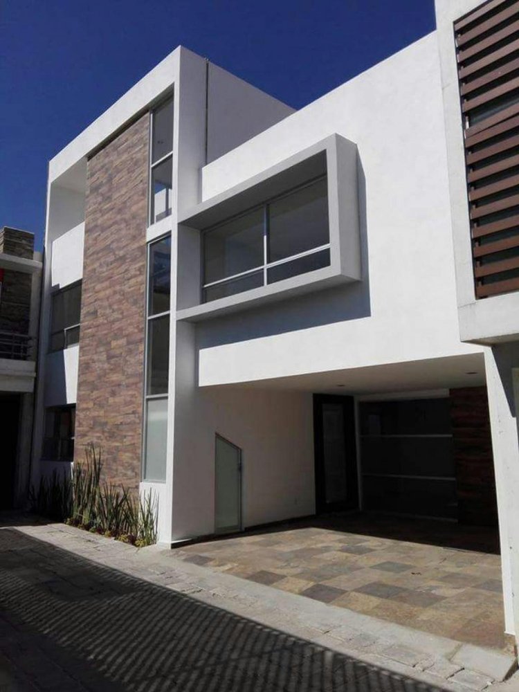 3 bedrooms House in Puebla, Mexico No. 153373