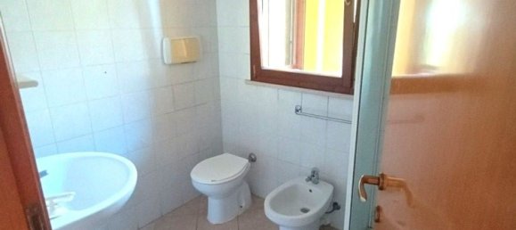 3 Schlafzimmer Wohnung in Vallefoglia, Italy, Nr. 315643 24