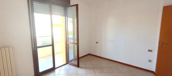 3 Schlafzimmer Wohnung in Vallefoglia, Italy, Nr. 315643 14