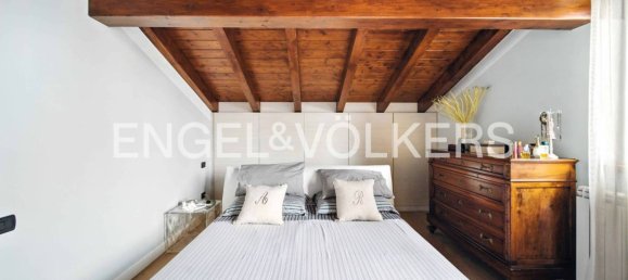 2 bedrooms House in Jerago con Orago, Italy No. 356487 20