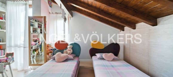 2 bedrooms House in Jerago con Orago, Italy No. 356487 21