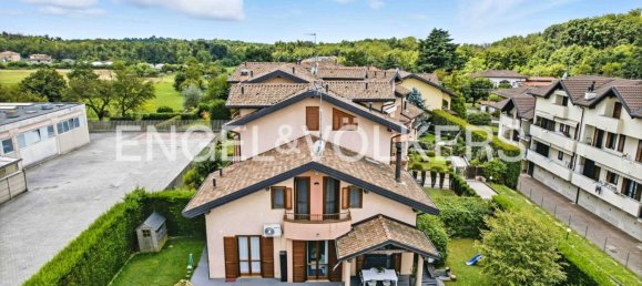 2 bedrooms House in Jerago con Orago, Italy No. 356487 38