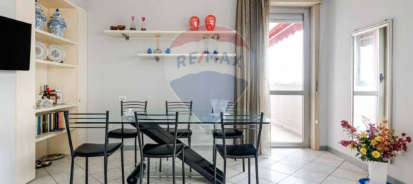 Apartamento T2 em Busto Arsizio, Italy N.º 352710 2