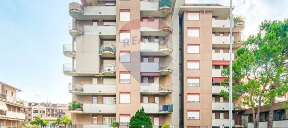 Apartamento T2 em Busto Arsizio, Italy N.º 352710 22