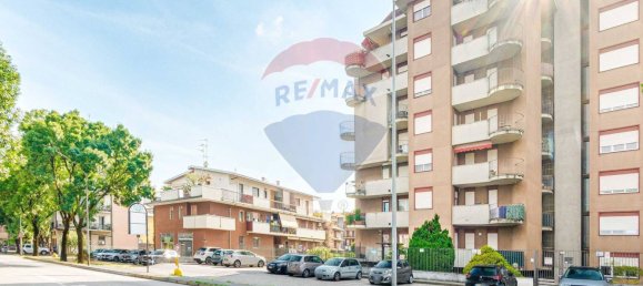 Apartamento T2 em Busto Arsizio, Italy N.º 352710 23