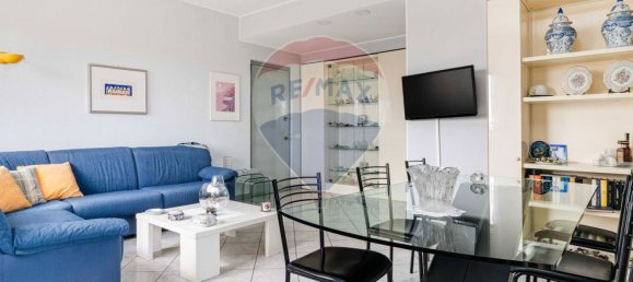 Apartamento T2 em Busto Arsizio, Italy N.º 352710 4