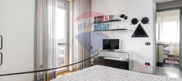 Apartamento T2 em Busto Arsizio, Italy N.º 352710 11