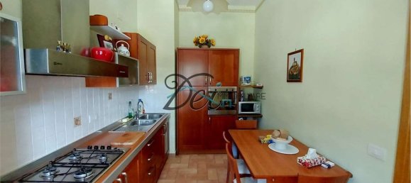 6 rooms Apartment in Borgo a Mozzano, Italy No. 62088 7