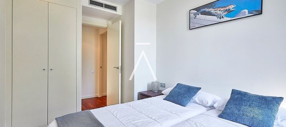 Apartamento de 2 dormitorios en Ciudad Vieja, Spain No. 153225 37