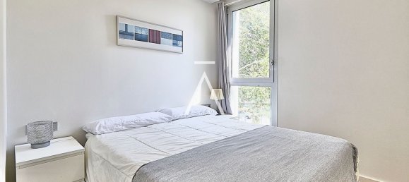 Apartamento de 2 dormitorios en Ciudad Vieja, Spain No. 153225 17