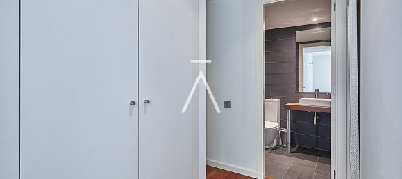 Apartamento de 2 dormitorios en Ciudad Vieja, Spain No. 153225 23