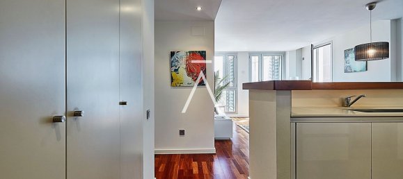 Apartamento de 2 dormitorios en Ciudad Vieja, Spain No. 153225 13