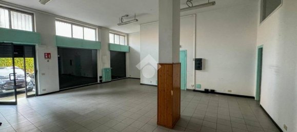 1 room Commercial property in Carnate, Italy No. 78329 14