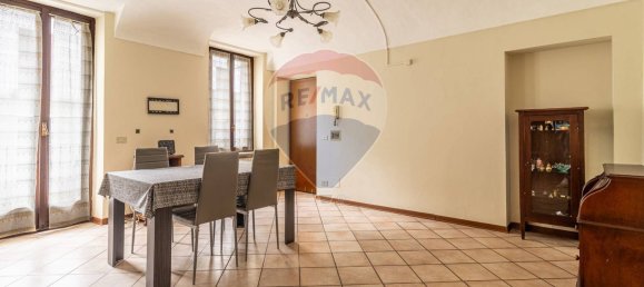 4 Schlafzimmer Wohnung in Biella, Italy, Nr. 378806 14