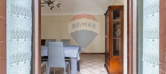 4 Schlafzimmer Wohnung in Biella, Italy, Nr. 378806 9
