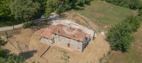 2 bedrooms House in Sorano, Italy No. 270947 12