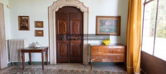 Gebäude in Brescia, Italy 1500m², Nr. 115452 3