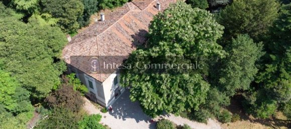 Gebäude in Brescia, Italy 1500m², Nr. 115452 22