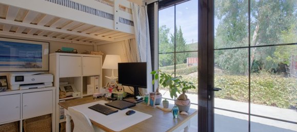 3 bedrooms Villa in Chania, Greece No. 8637 25