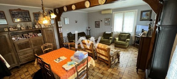 5 bedrooms House in Saint-Quentin-la-Motte-Croix-au-Bailly, France No. 73196 11