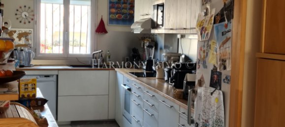 5 bedrooms House in Antony, France No. 350632 6