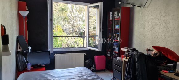 5 bedrooms House in Antony, France No. 350632 11